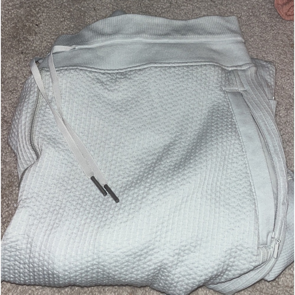 Lululemon waffle joggers